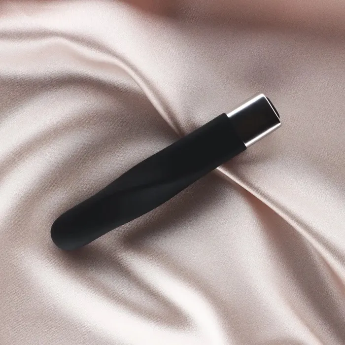 Edonista Female Sex Toys Edonista Layla Silicone Twist Bullet Vibrator Edonista Female Sex Toys Edonista Layla Silicone Twist Bullet Vibrator